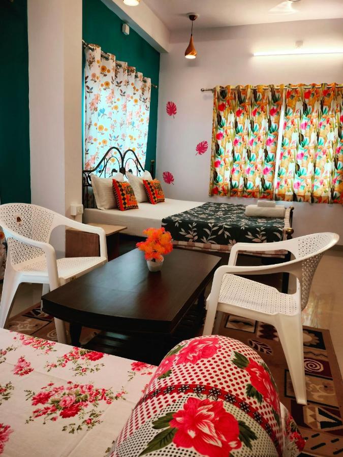 Krishna Stay Guest House Udaipur Szoba fotó