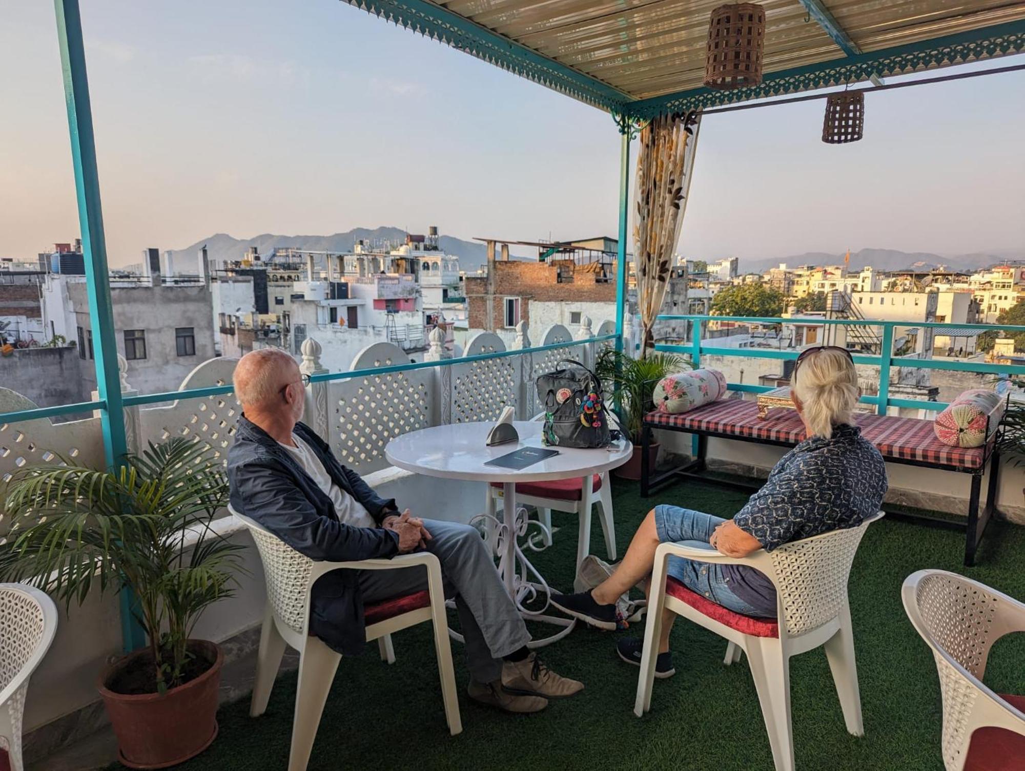 Krishna Stay Guest House Udaipur Kültér fotó