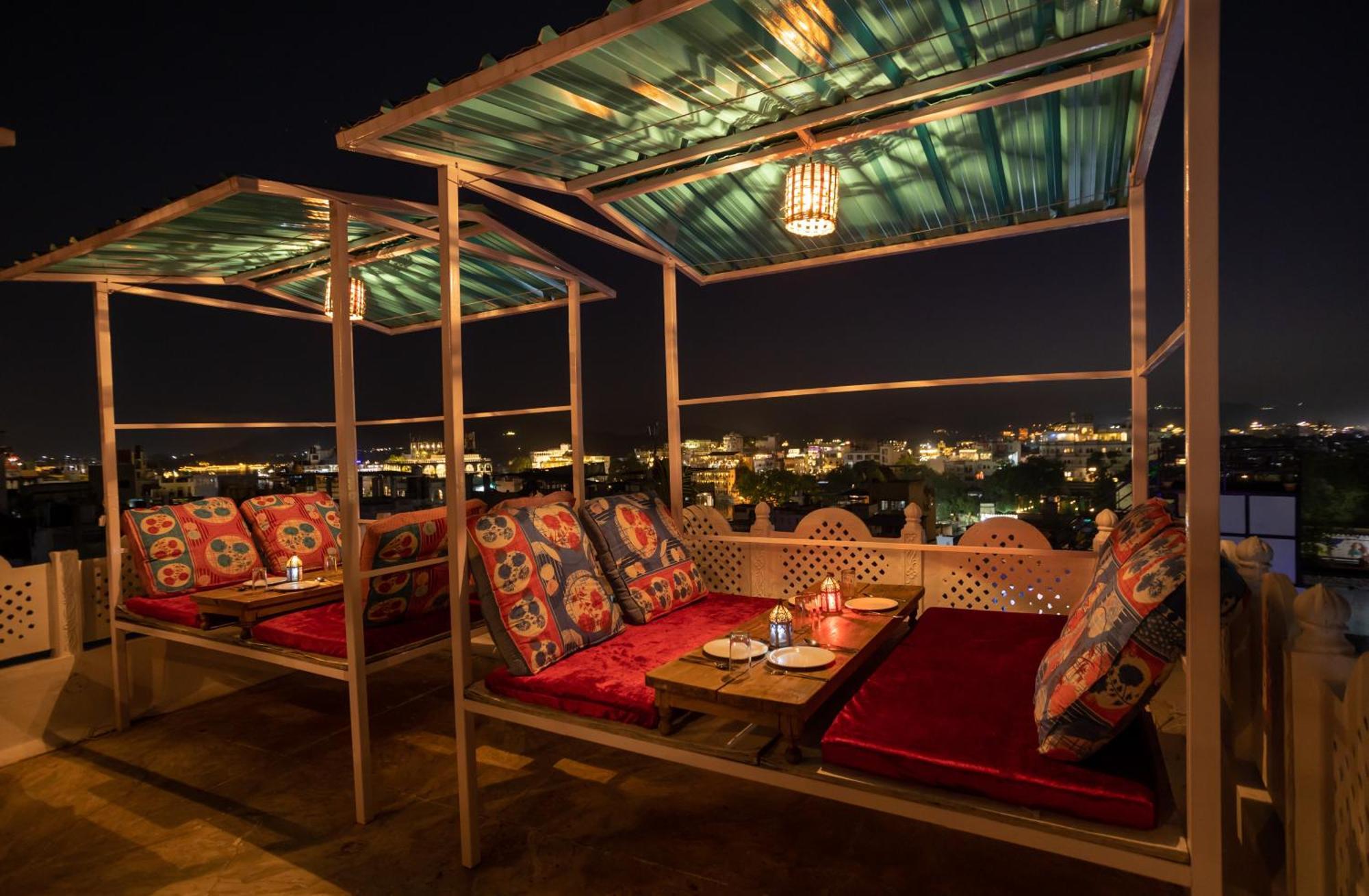 Krishna Stay Guest House Udaipur Kültér fotó