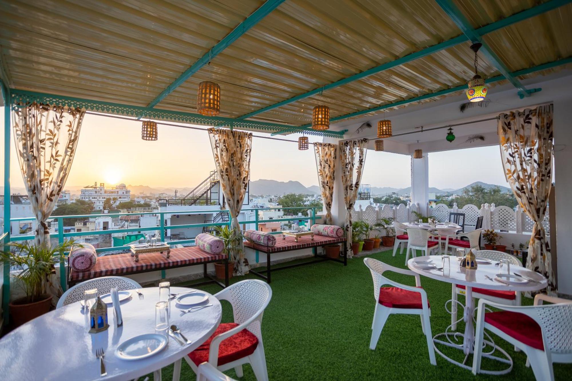 Krishna Stay Guest House Udaipur Kültér fotó