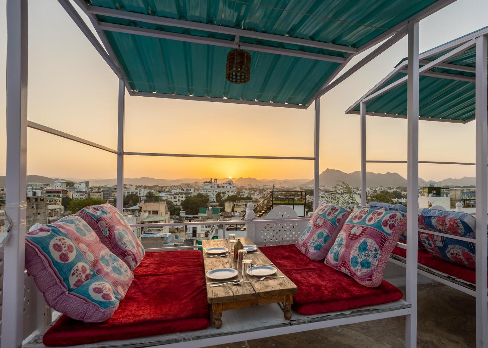 Krishna Stay Guest House Udaipur Kültér fotó