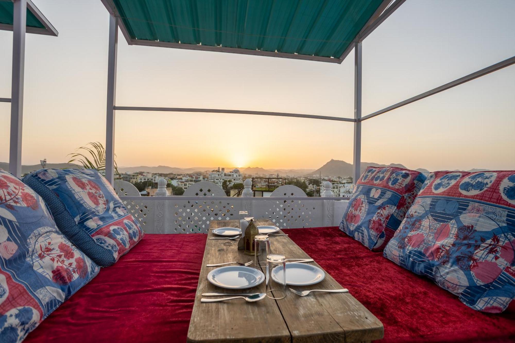 Krishna Stay Guest House Udaipur Kültér fotó